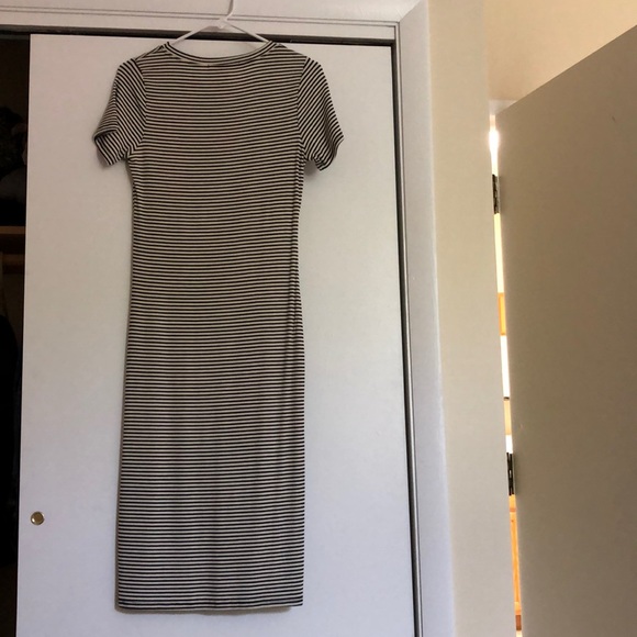 Striped dress - Picture 3 of 3